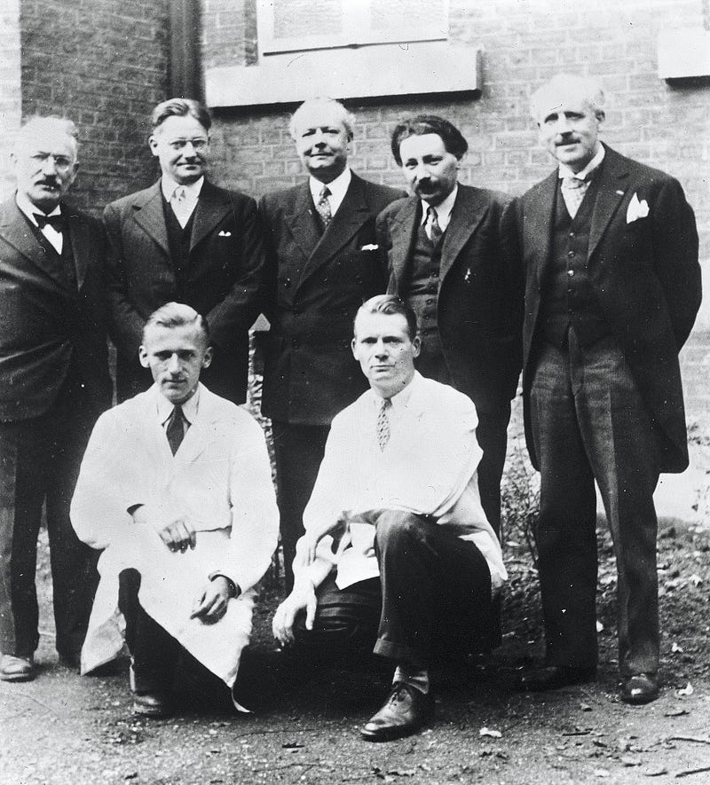 Group portrait of the penicillin researchers